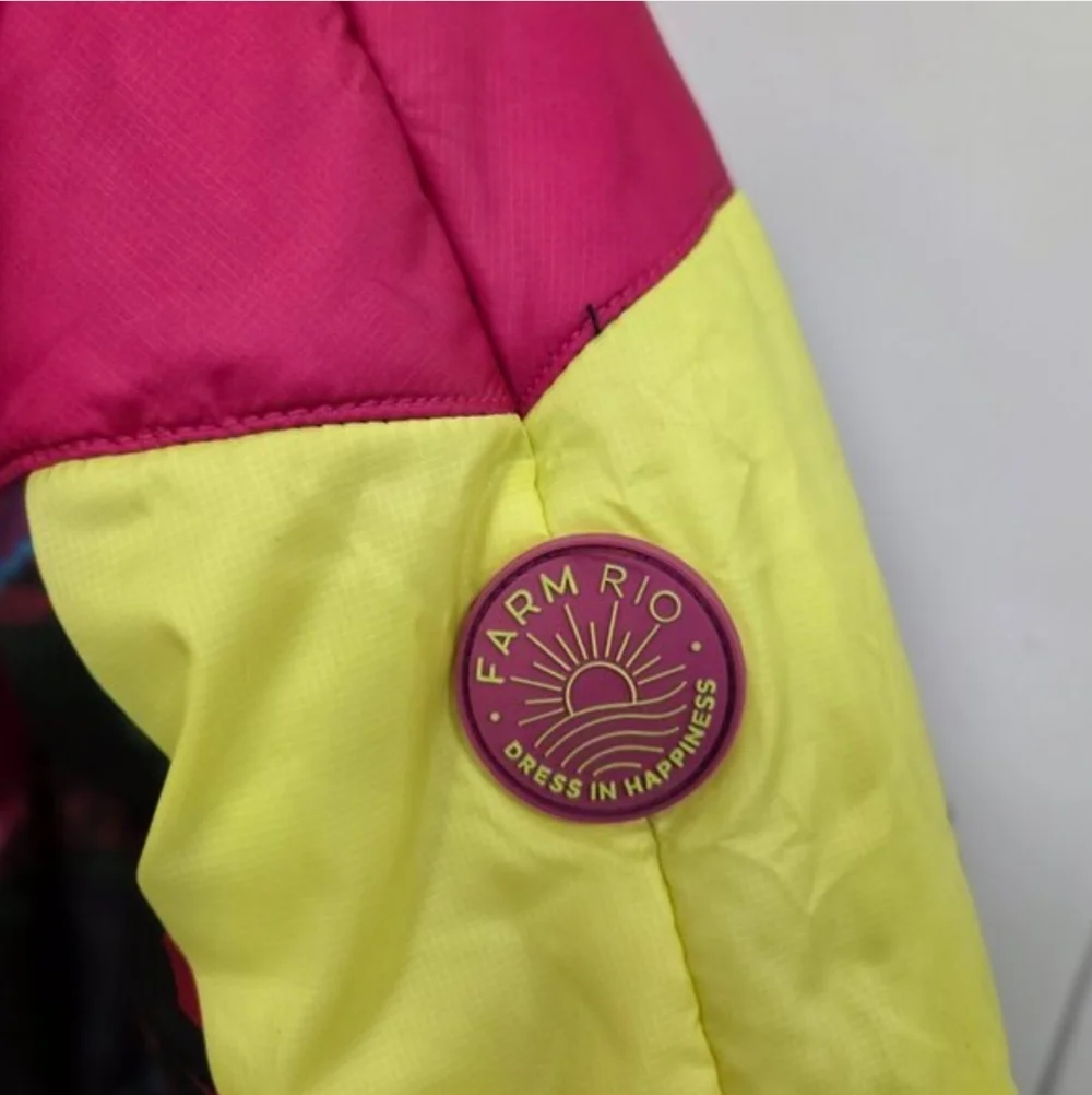 FARM Rio Reversible Puffer Jacket - Picture 2 of 4